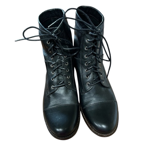 Frye Erin Black Cap Toe Lace up Ankle Boots Combat Granny NEW Sz 7.5 - Picture 12 of 15